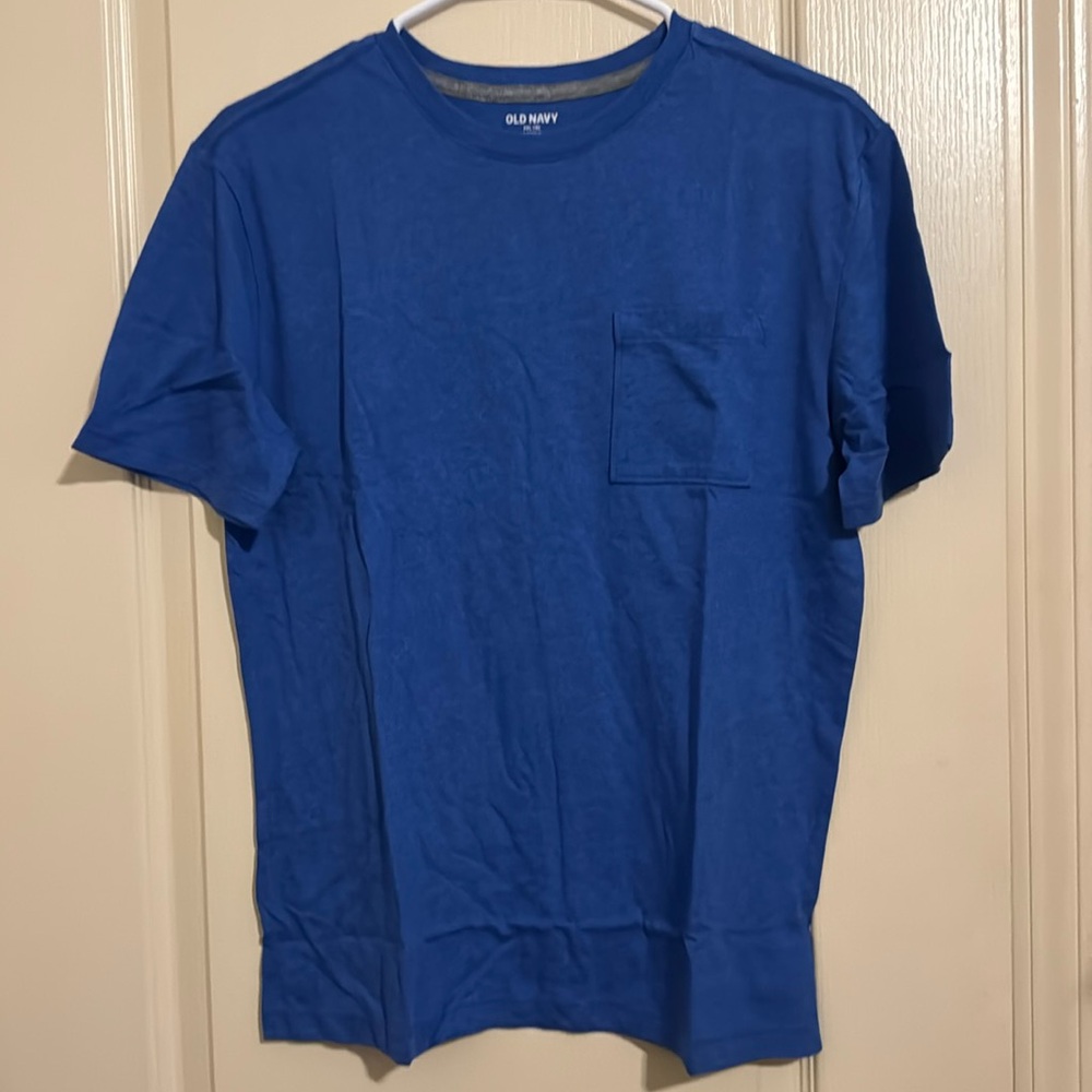 NWT! Old Navy Boy’s Blue T-shirt XXL (18)